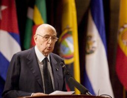 Amato attacca Berlinguer, ma l’unico vuoto politico è quello di Napolitano